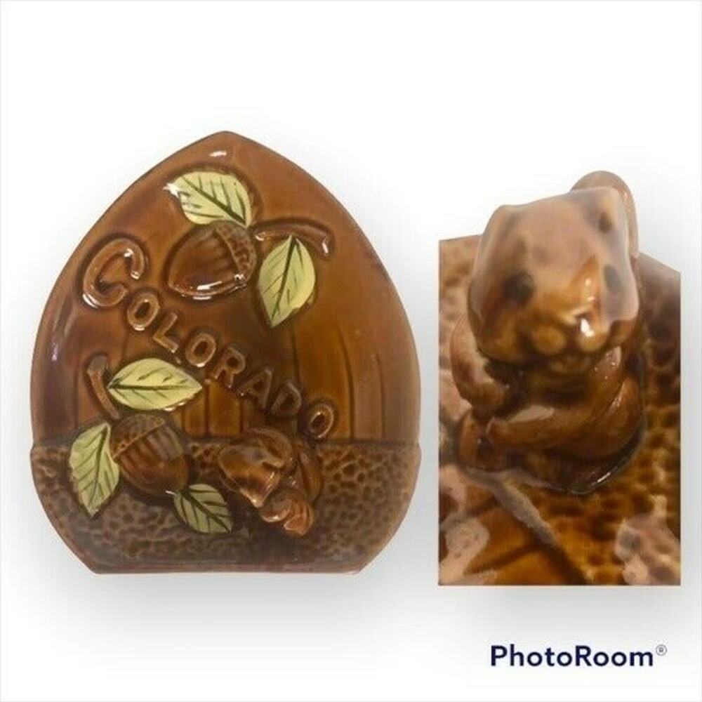 Colorado Vintage Brown Ceramic Souvenir Ashtray Small Dish Squirrel Acorn
